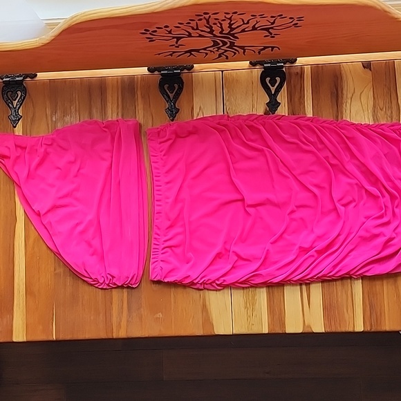 NWOT House of Harlow 1960 hot pink one shoulder 2 piece set size M mesh - Picture 3 of 17